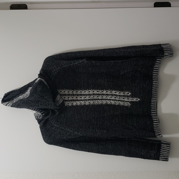 Mystree Woven Long Sleeve Hooded Zip Up Cardigan - Picture 6 of 9